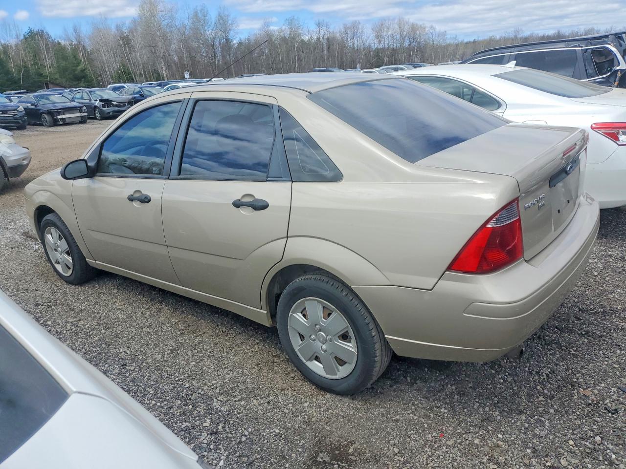 2007 FORD FOCUS ZX4 photo 3
