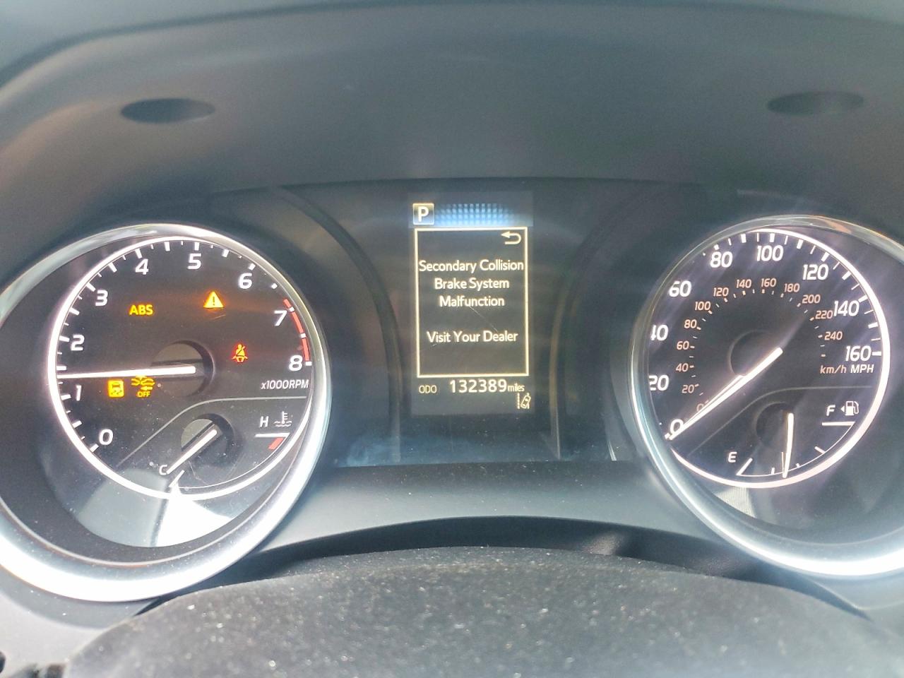 2018 TOYOTA CAMRY SE photo 25