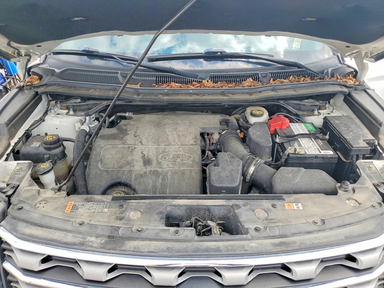 2017 FORD EXPLORER XLT photo 34