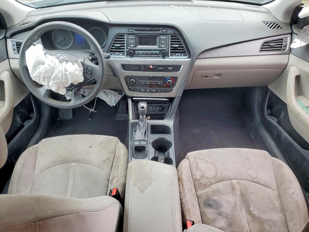 2017 HYUNDAI SONATA SE photo 8
