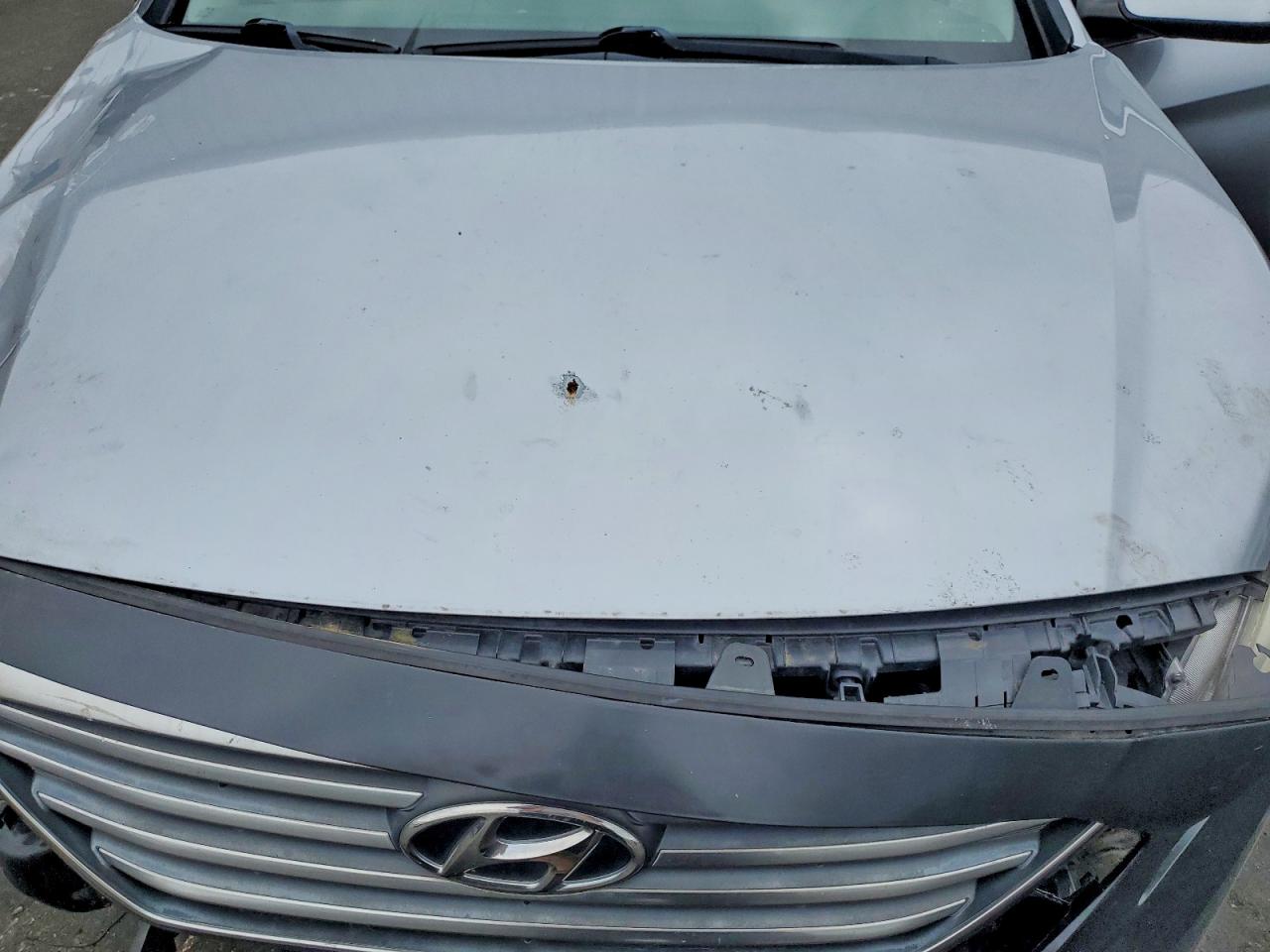 2017 HYUNDAI SONATA SE photo 11