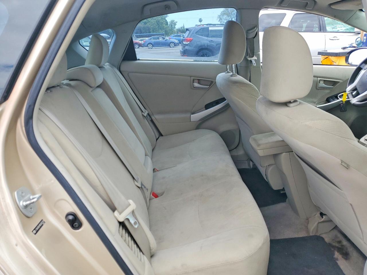 2011 TOYOTA PRIUS TWO photo 28