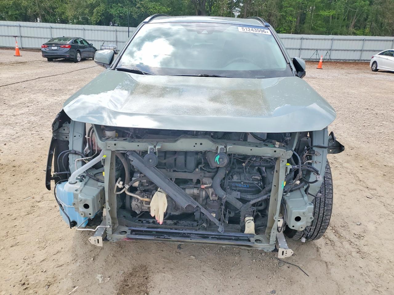 2019 TOYOTA RAV4 XLE photo 9