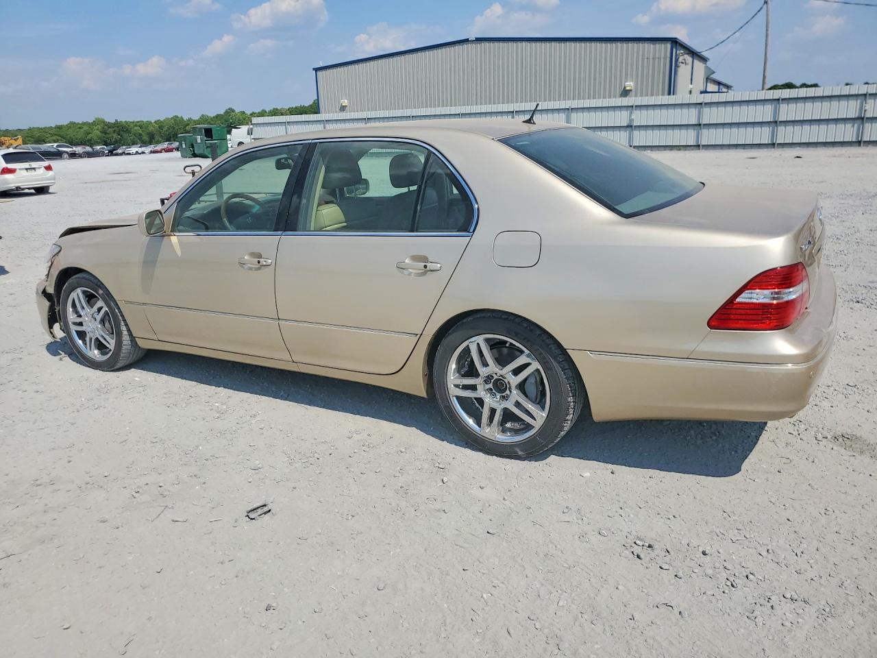 2004 LEXUS LS 430 photo 3
