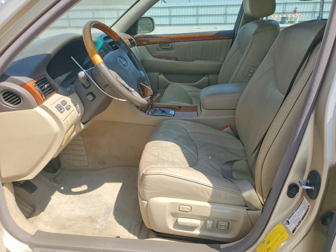 2004 LEXUS LS 430 photo 13