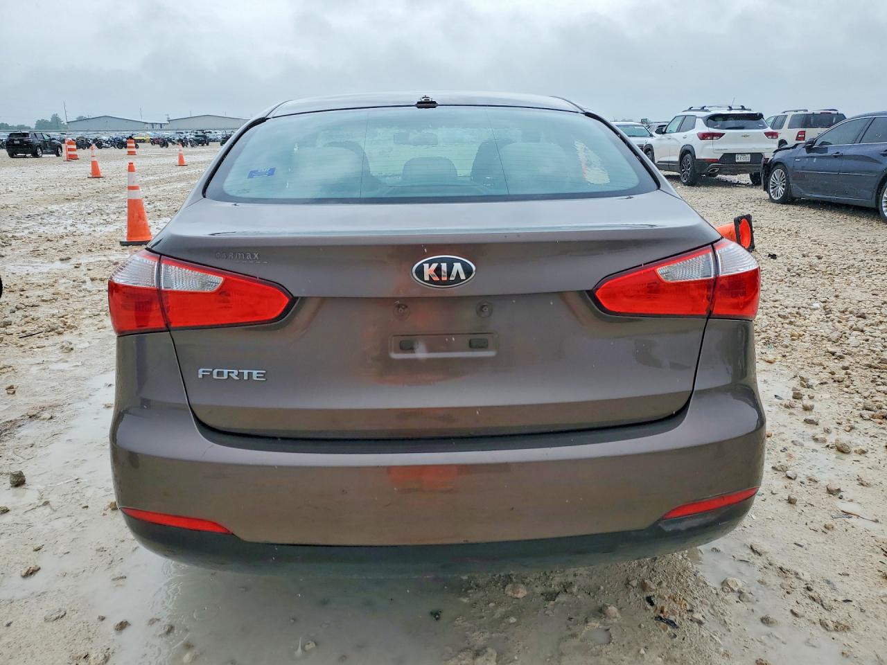2015 KIA FORTE LX photo 11