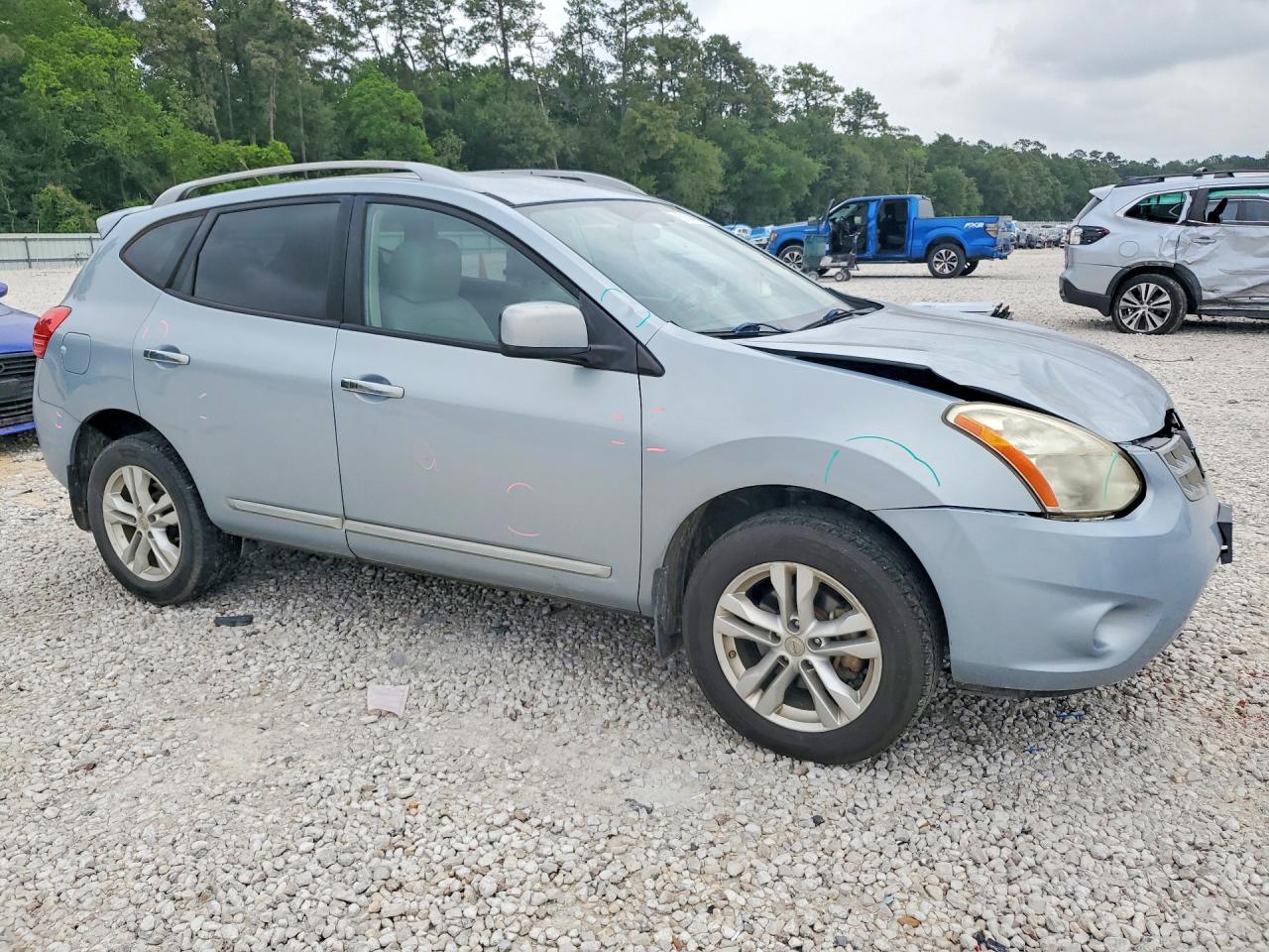 2013 NISSAN ROGUE S photo 10