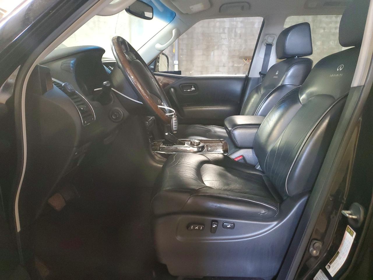 2013 INFINITI QX56 BASE photo 19