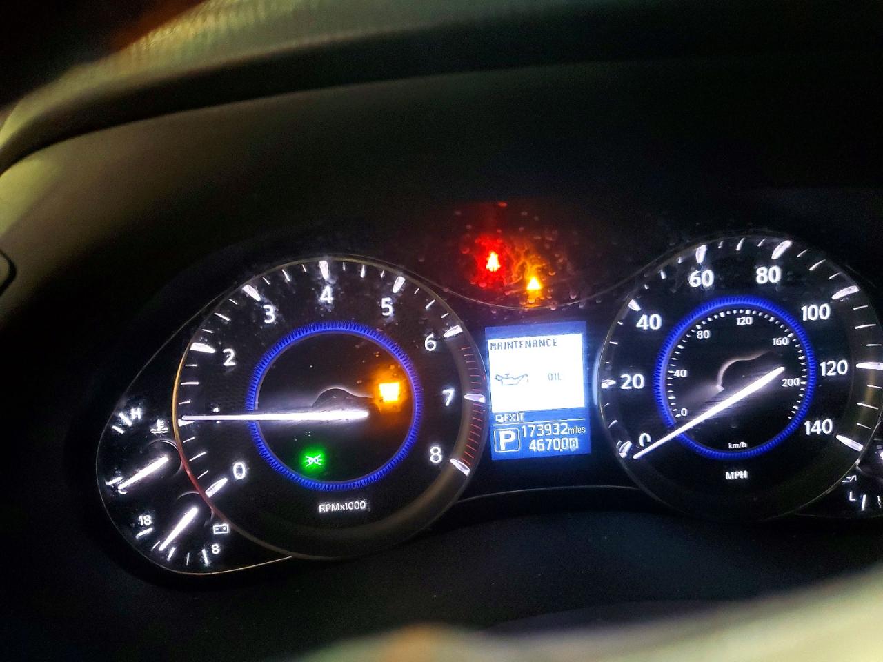 2013 INFINITI QX56 BASE photo 25