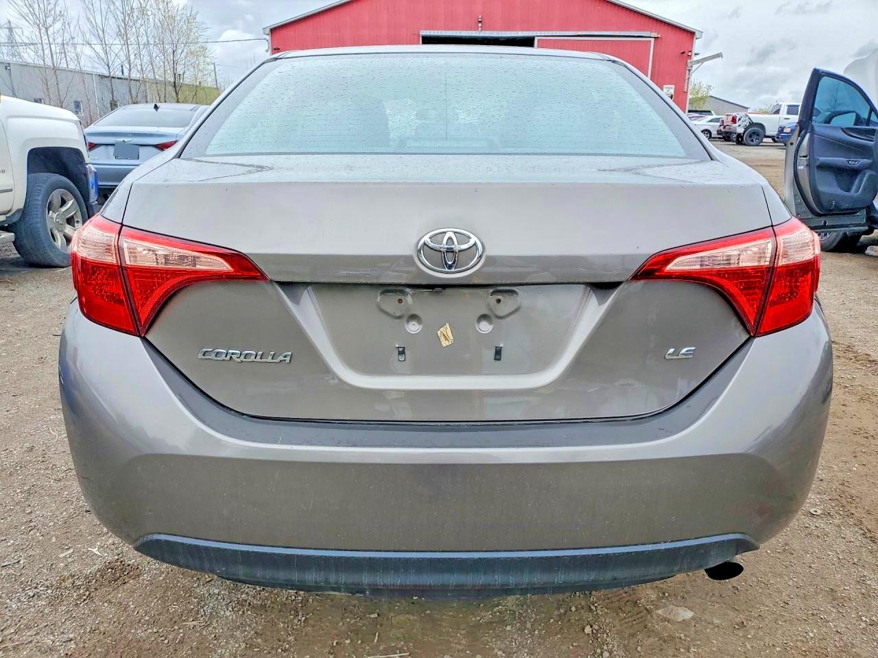 2017 TOYOTA COROLLA L photo 11