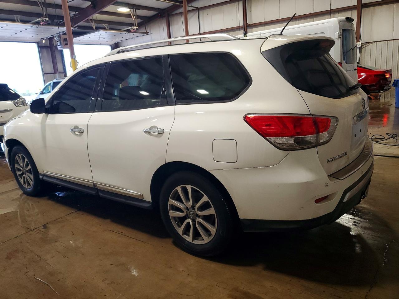 2013 NISSAN PATHFINDER S photo 3
