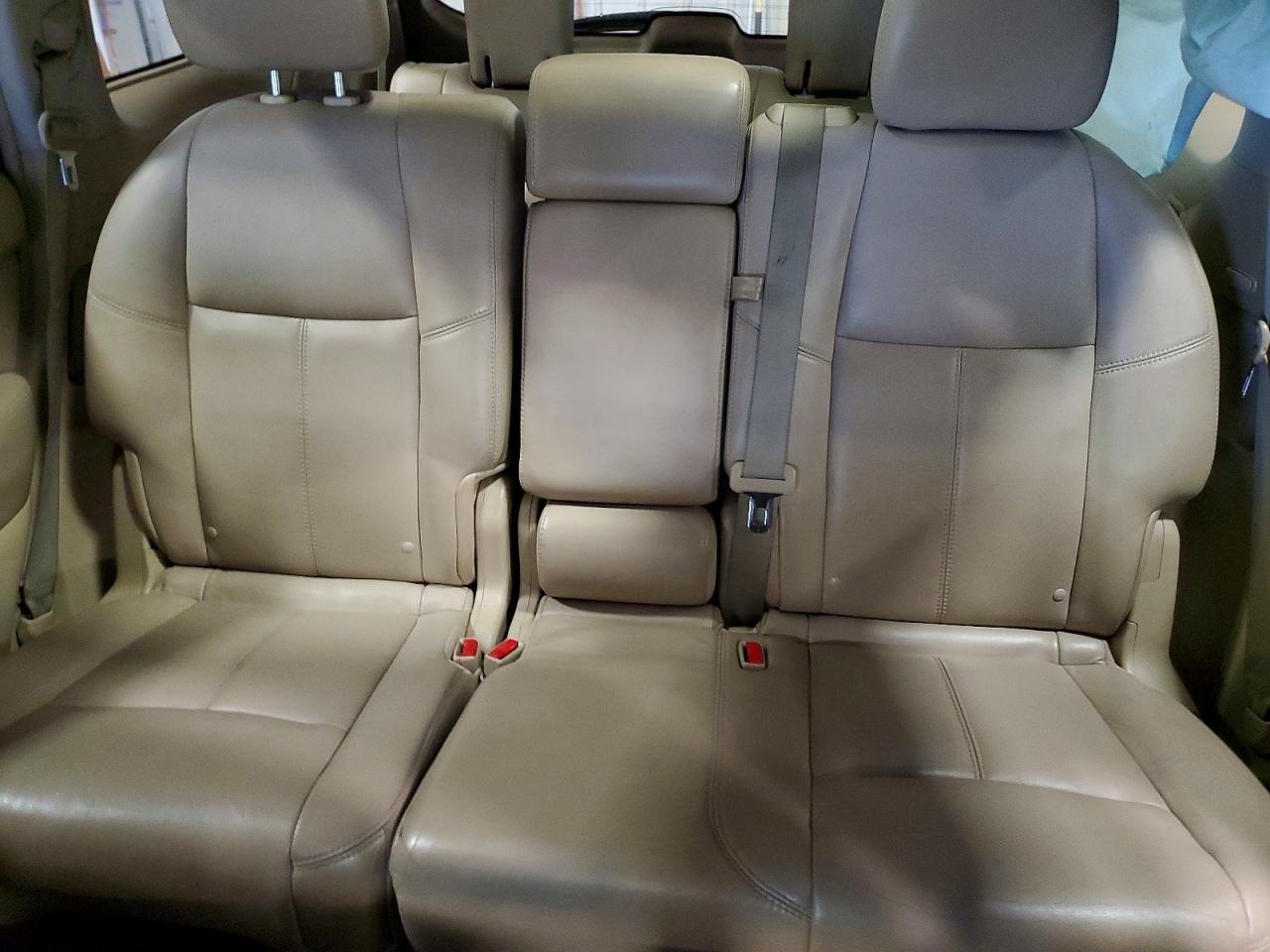 2013 NISSAN PATHFINDER S photo 19