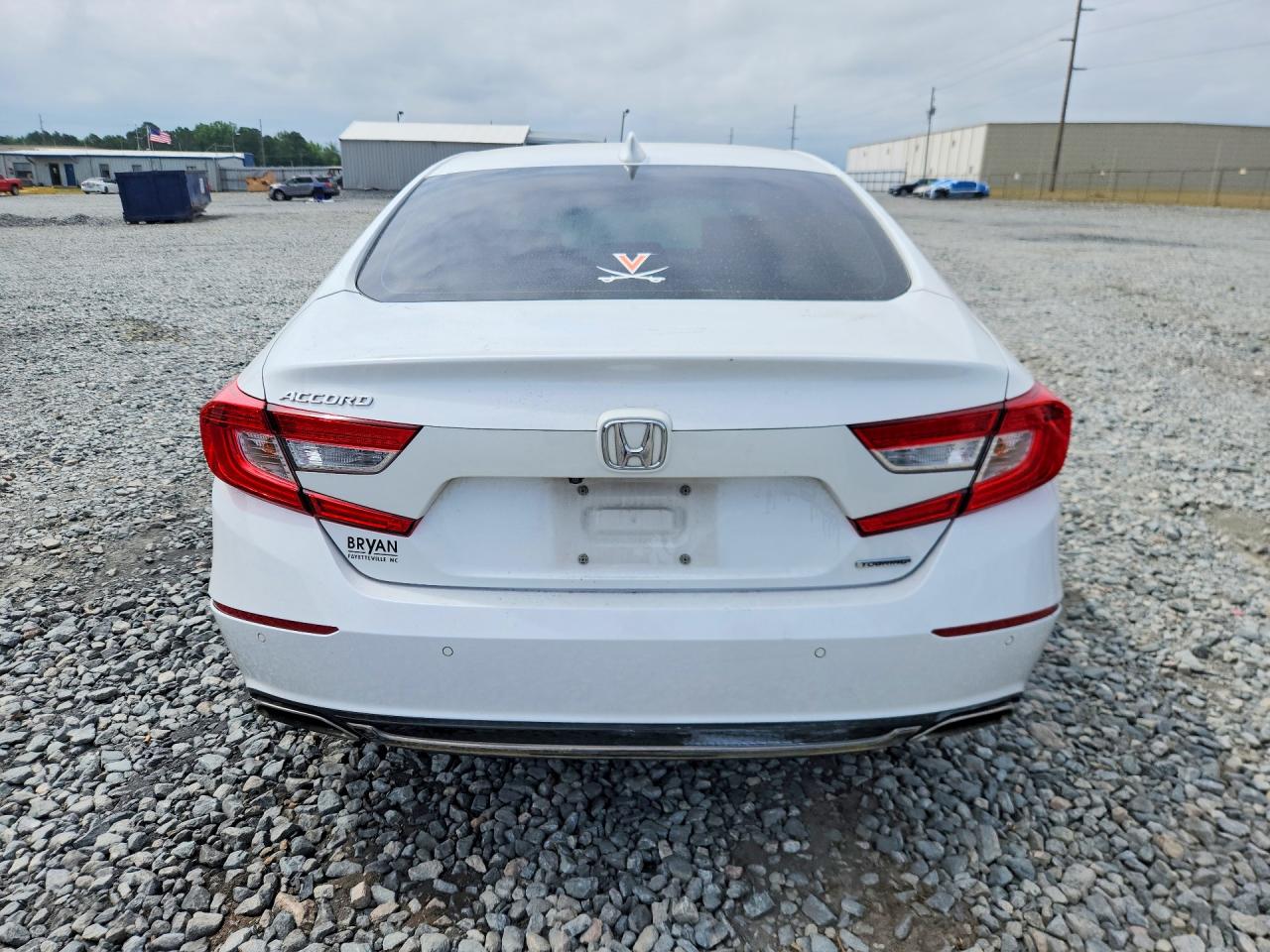 2018 HONDA ACCORD TOURING photo 11