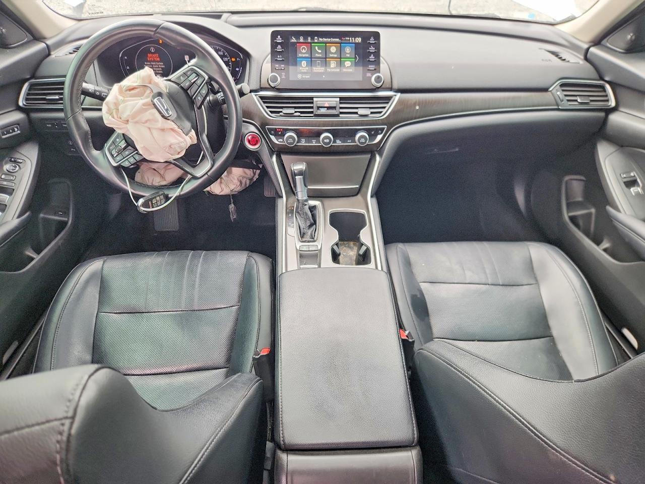 2018 HONDA ACCORD TOURING photo 15