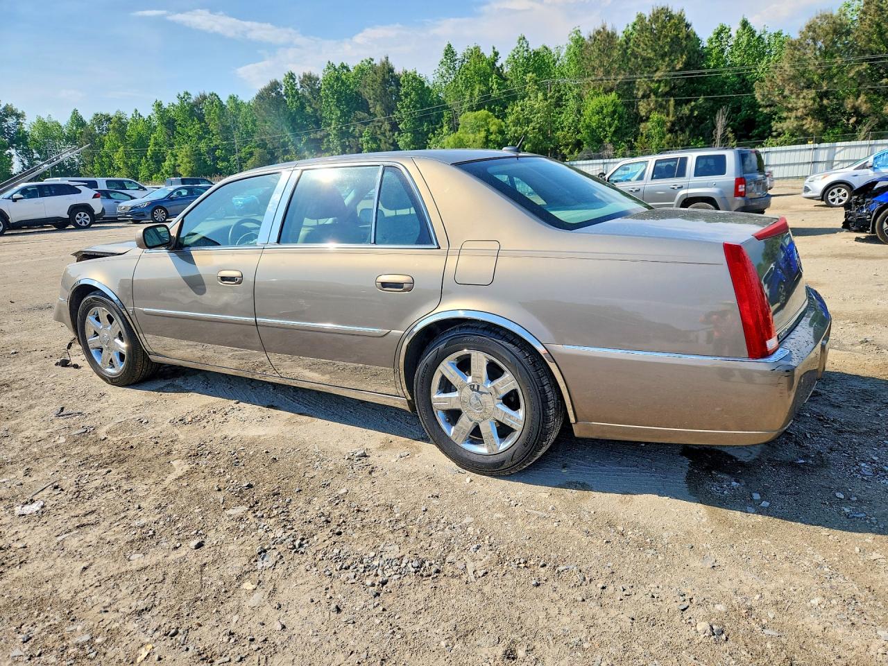 2006 CADILLAC DTS photo 3