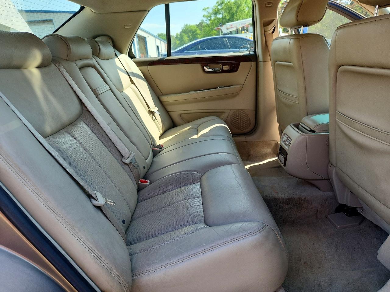 2006 CADILLAC DTS photo 19