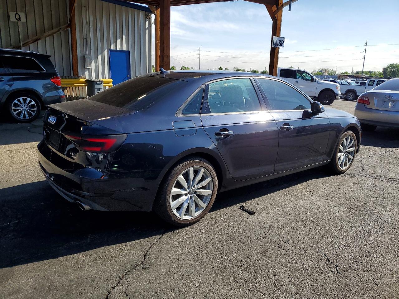 2017 AUDI A4 ULTRA PREMIUM photo 5