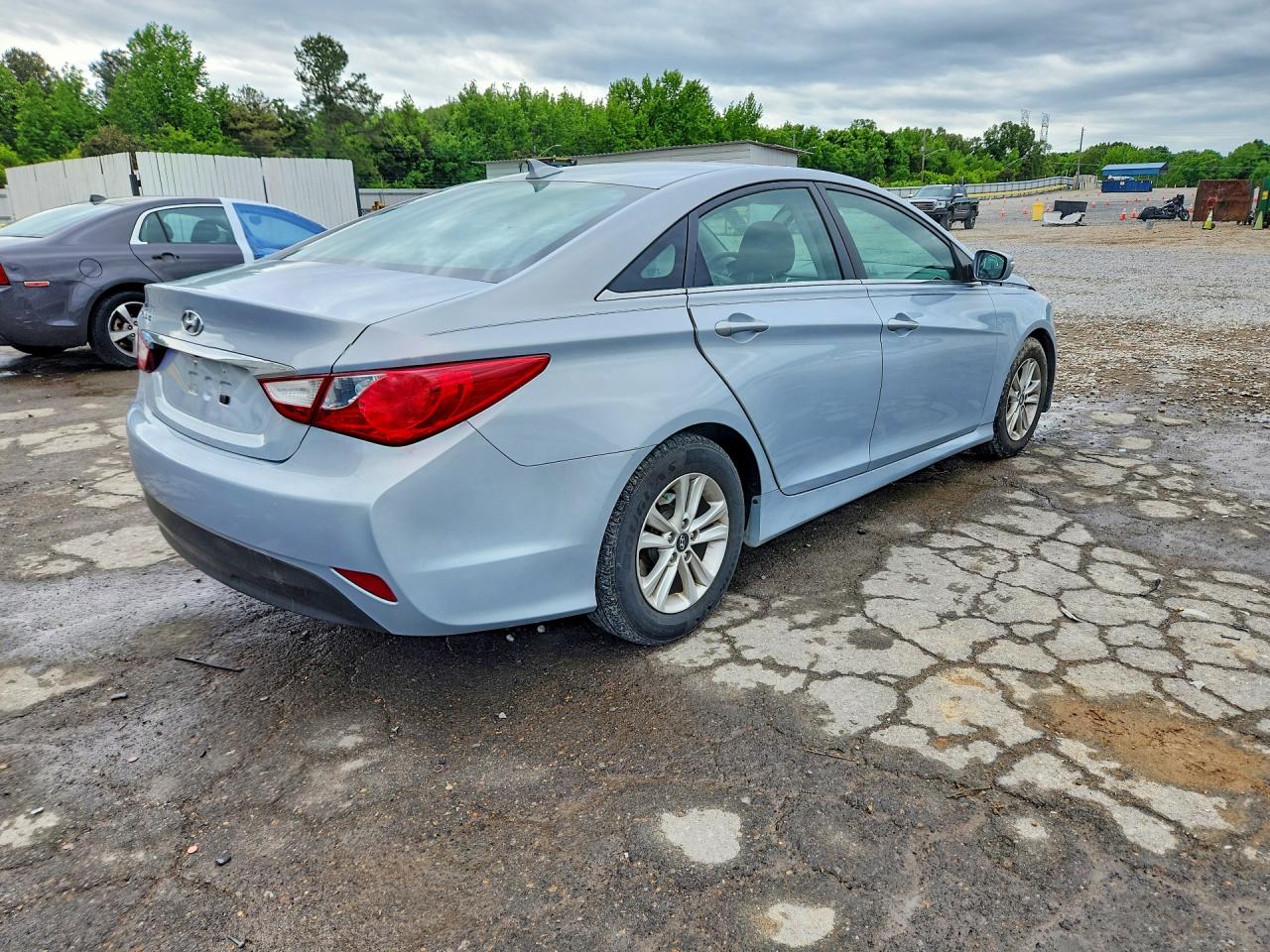2014 HYUNDAI SONATA GLS photo 5