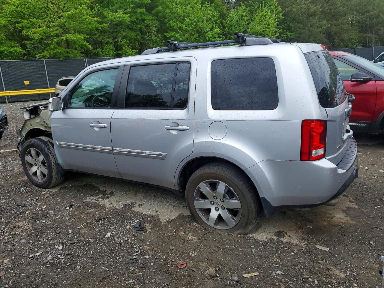 2013 HONDA PILOT TOURING photo 4