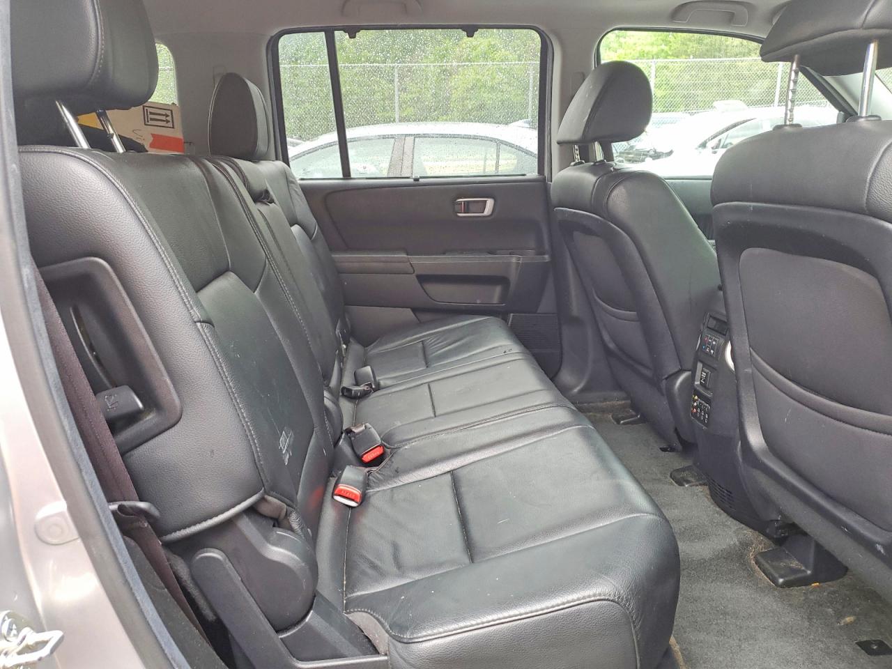 2013 HONDA PILOT TOURING photo 31