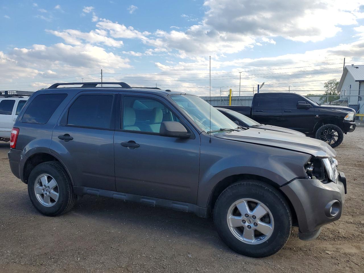 2012 FORD ESCAPE XLT photo 13