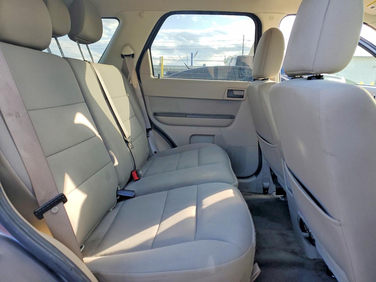 2012 FORD ESCAPE XLT photo 41