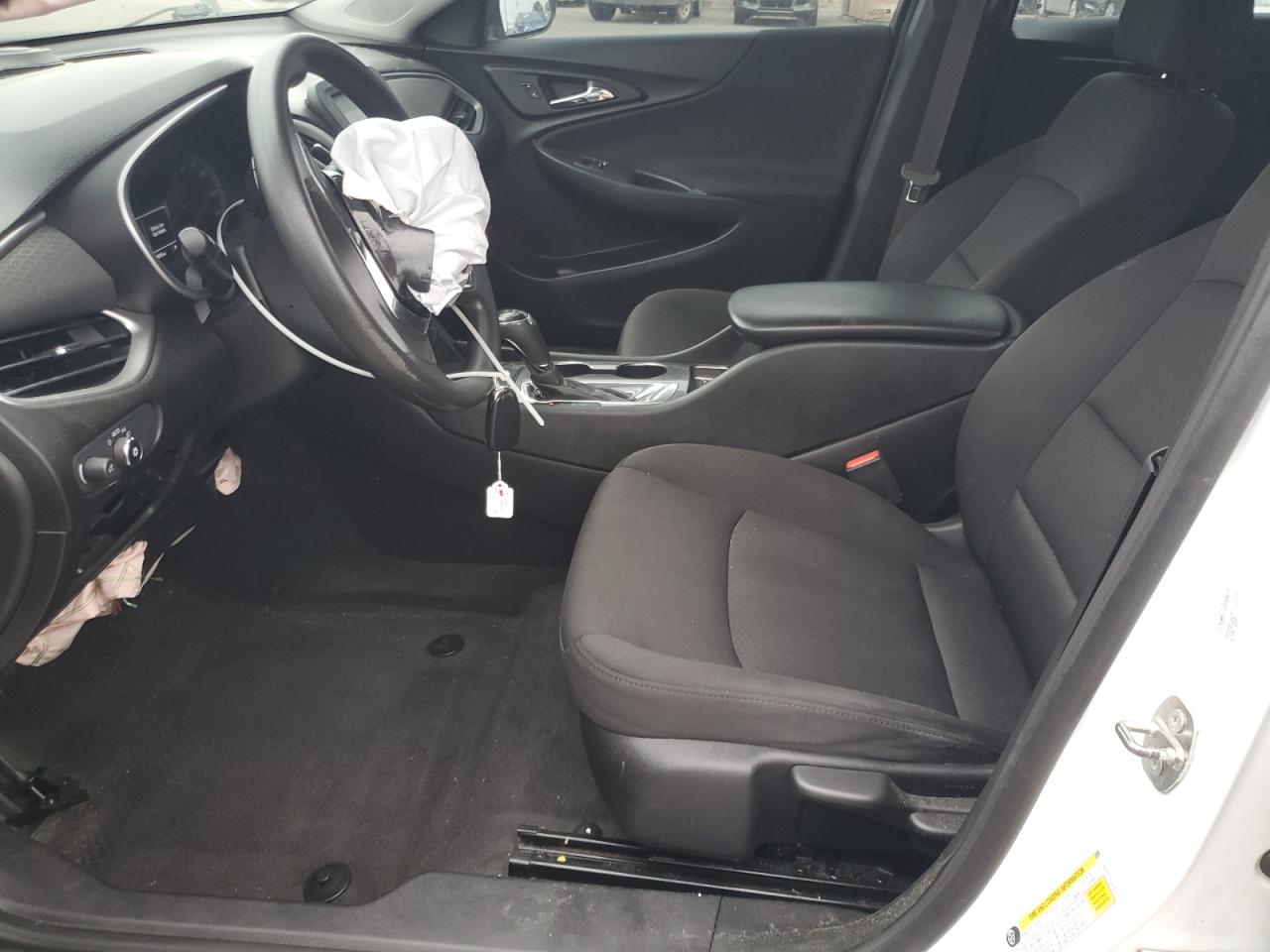2018 CHEVROLET MALIBU LS photo 19