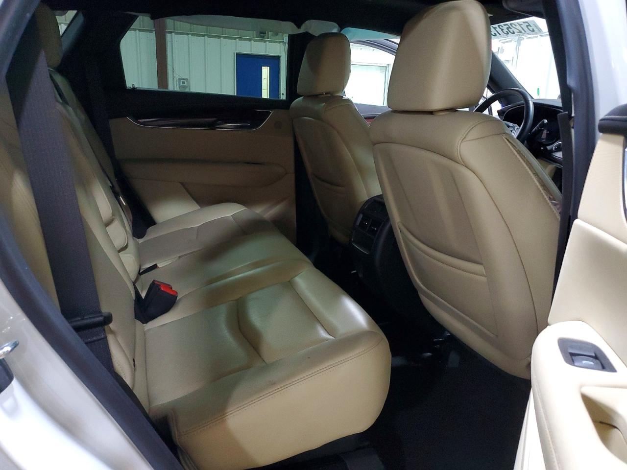 2017 CADILLAC XT5 LUXURY photo 21