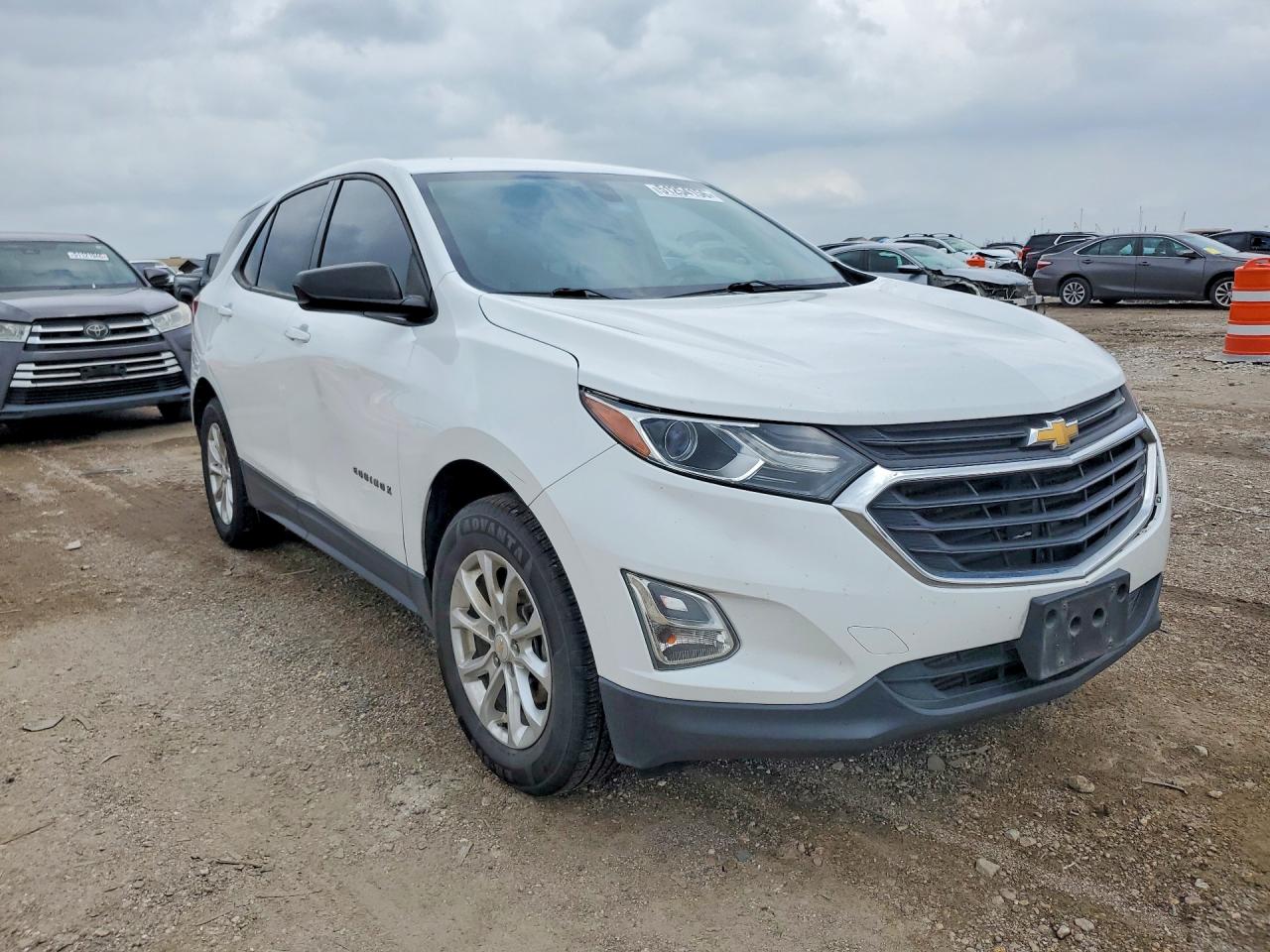 2018 CHEVROLET EQUINOX LS photo 7