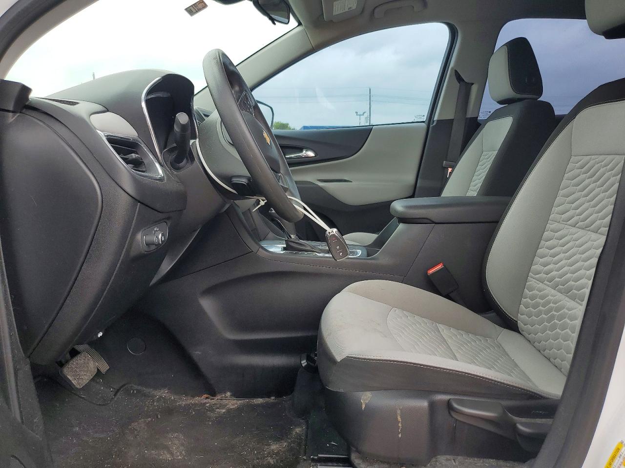 2018 CHEVROLET EQUINOX LS photo 13