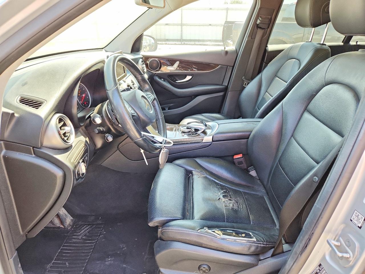 2016 MERCEDES-BENZ GLC 300 photo 13