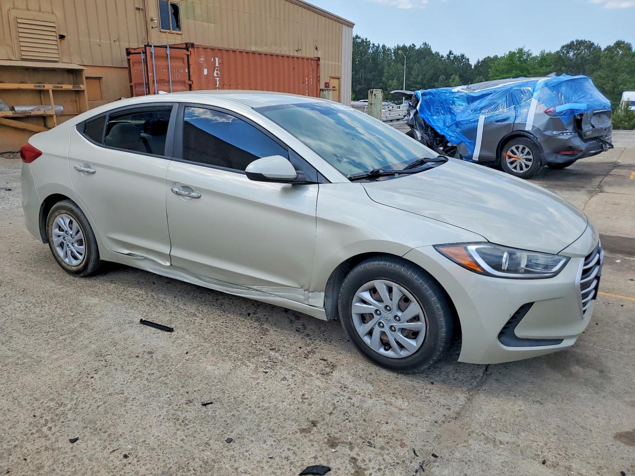2017 HYUNDAI ELANTRA SE photo 7