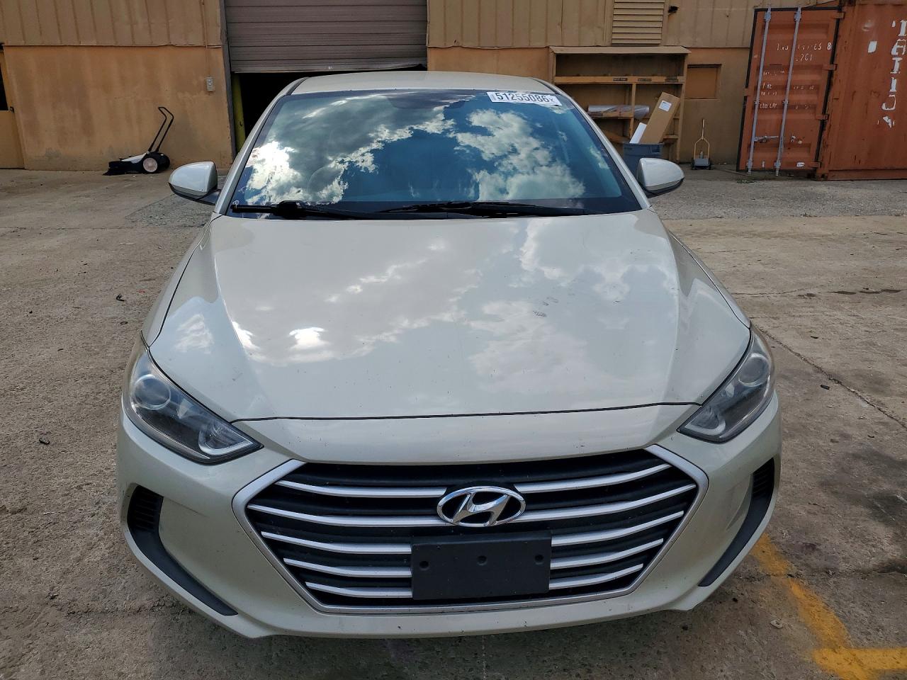 2017 HYUNDAI ELANTRA SE photo 9