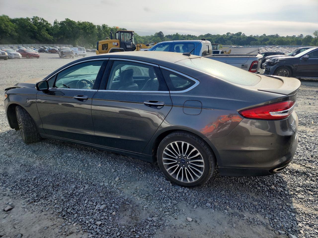 2017 FORD FUSION TITANIUM photo 4