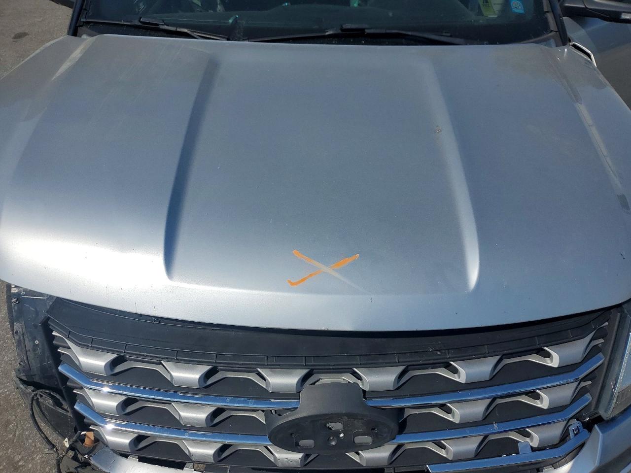 2017 FORD EXPLORER XLT photo 23