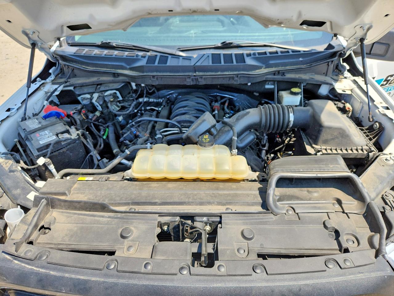 2022 FORD F150 photo 11