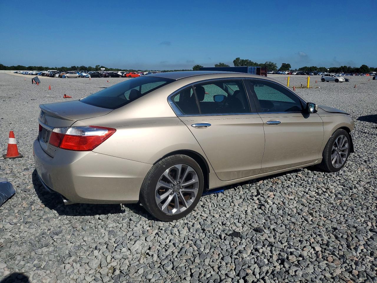 2014 HONDA ACCORD SPORT photo 5