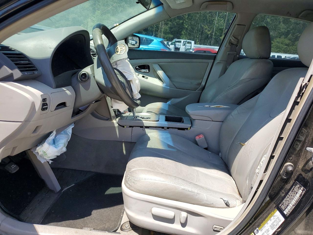 2007 TOYOTA CAMRY LE photo 13