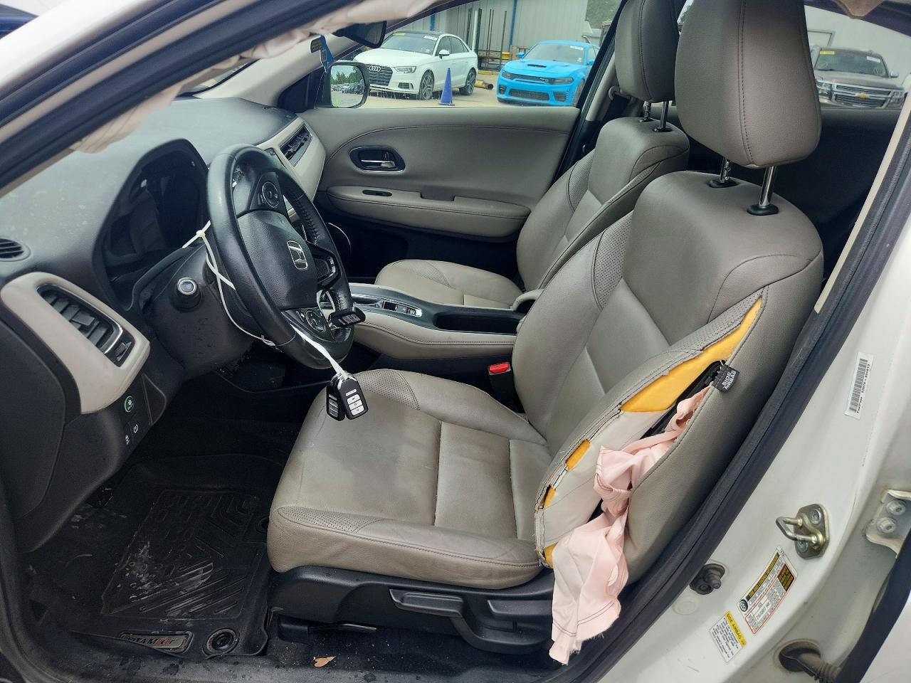 2016 HONDA HR-V EXL photo 19