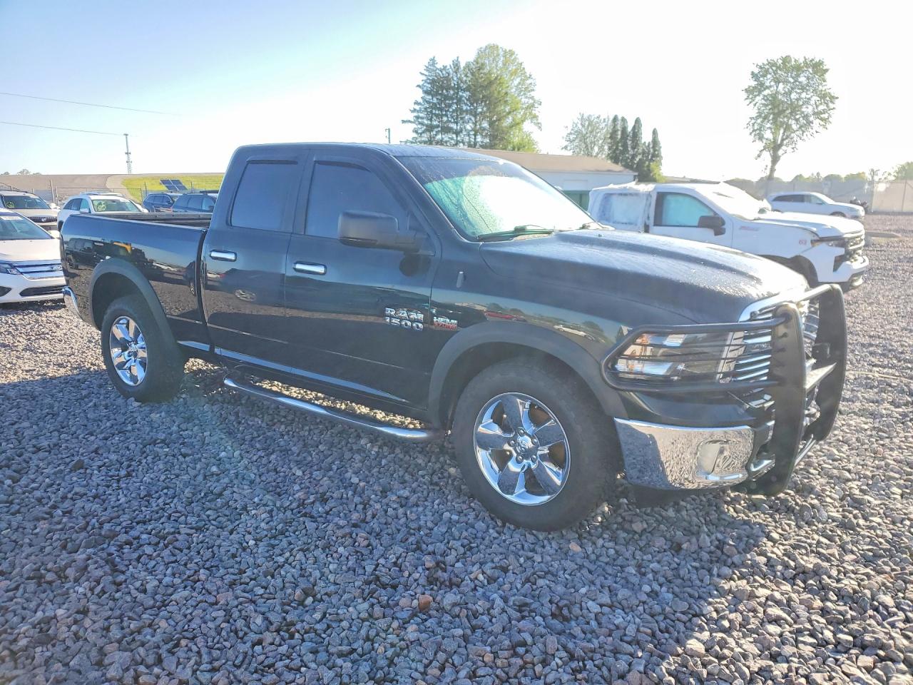2015 RAM 1500 SLT photo 7