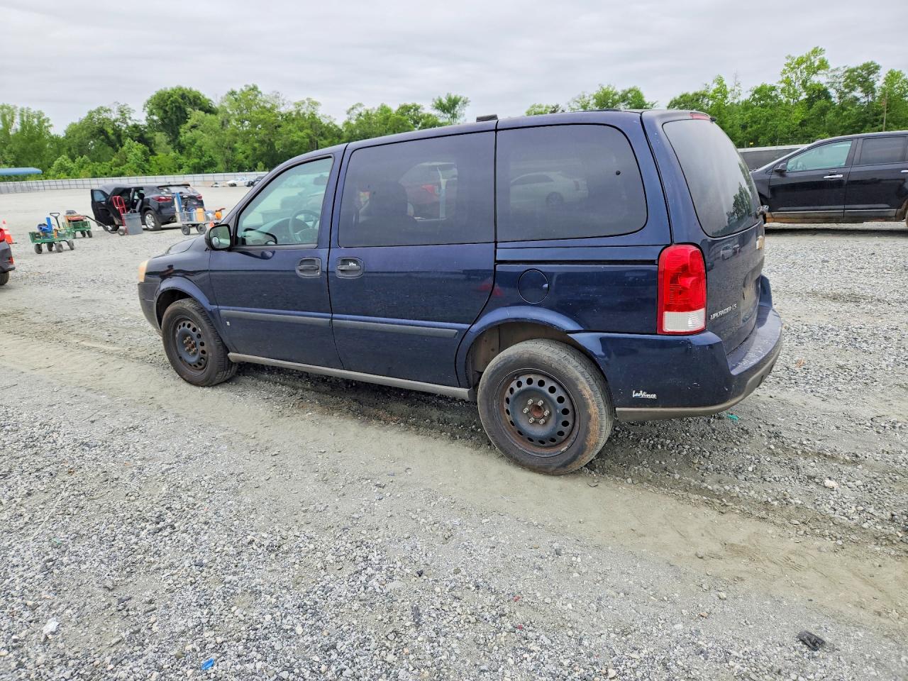2007 CHEVROLET UPLANDER LS photo 4