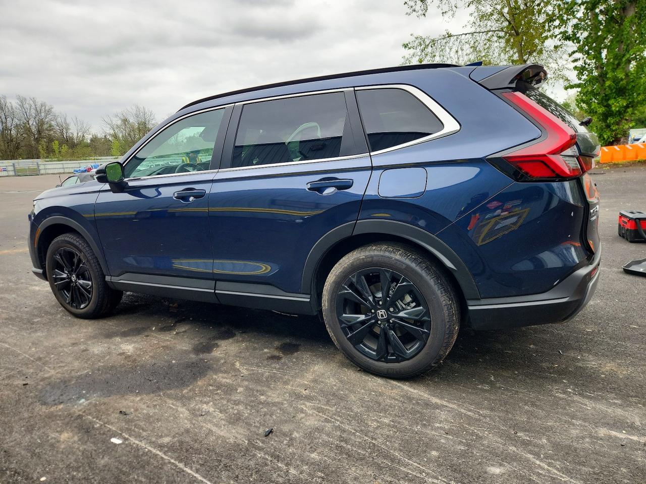 2025 HONDA CR-V SPORT TOURING photo 2