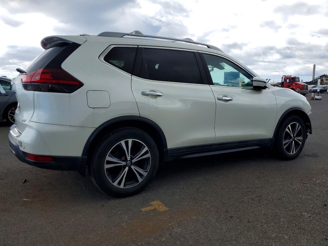 2020 NISSAN ROGUE SV photo 5