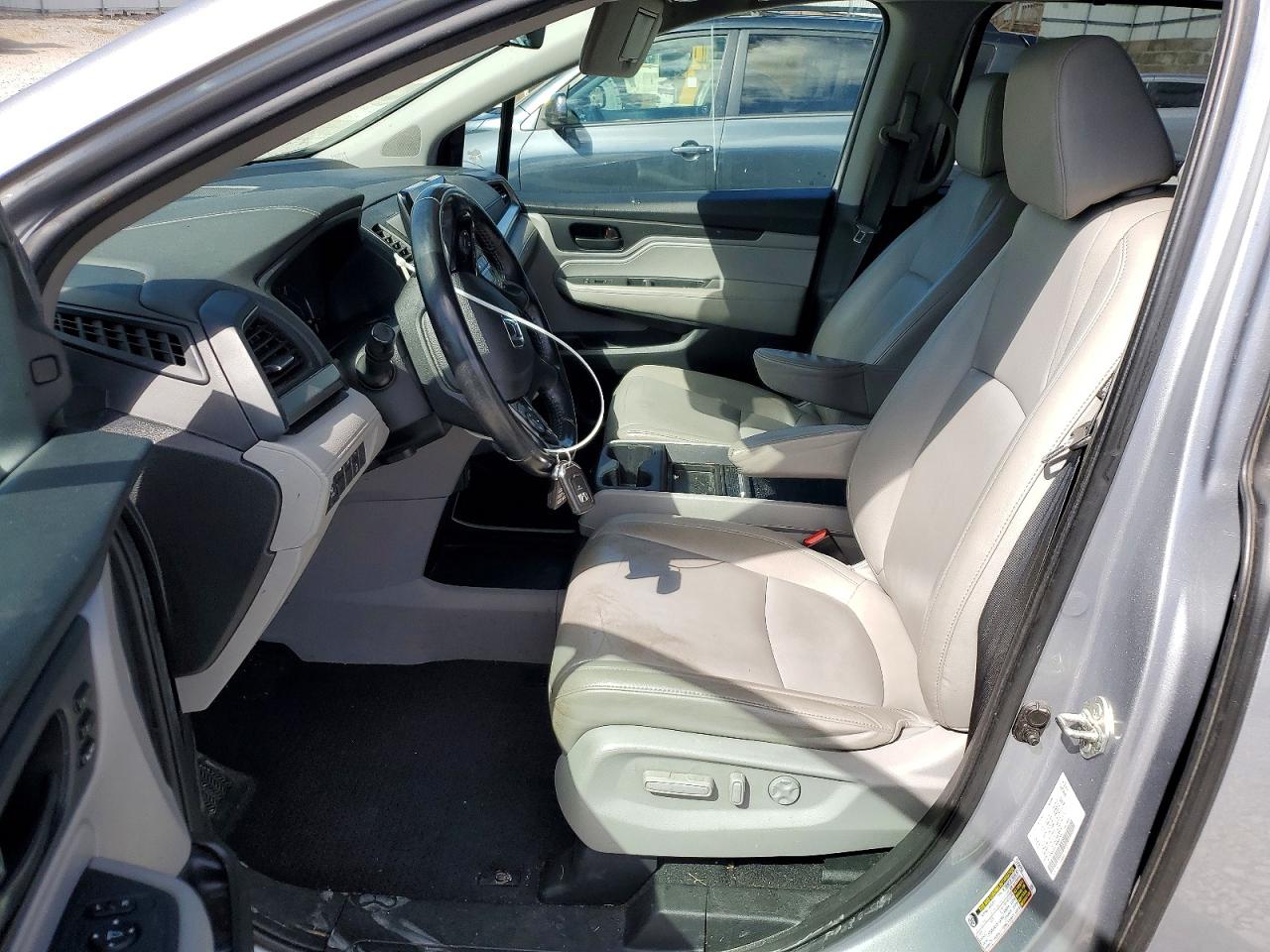 2019 HONDA ODYSSEY EXL photo 13