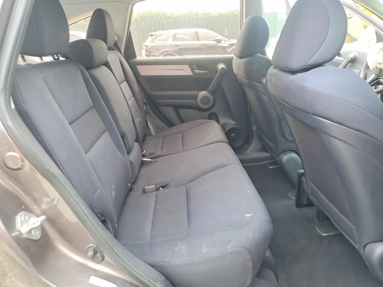 2010 HONDA CR-V LX photo 11