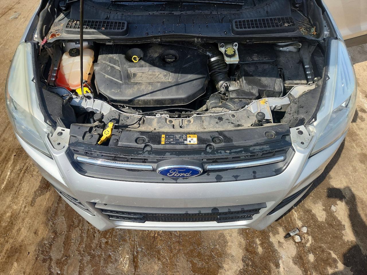 2016 FORD ESCAPE SE photo 23
