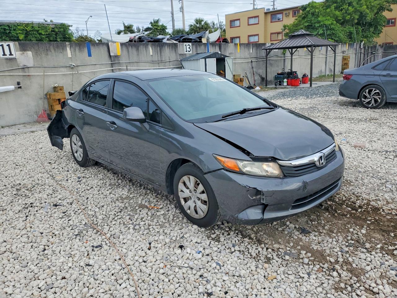 2012 HONDA CIVIC LX photo 7