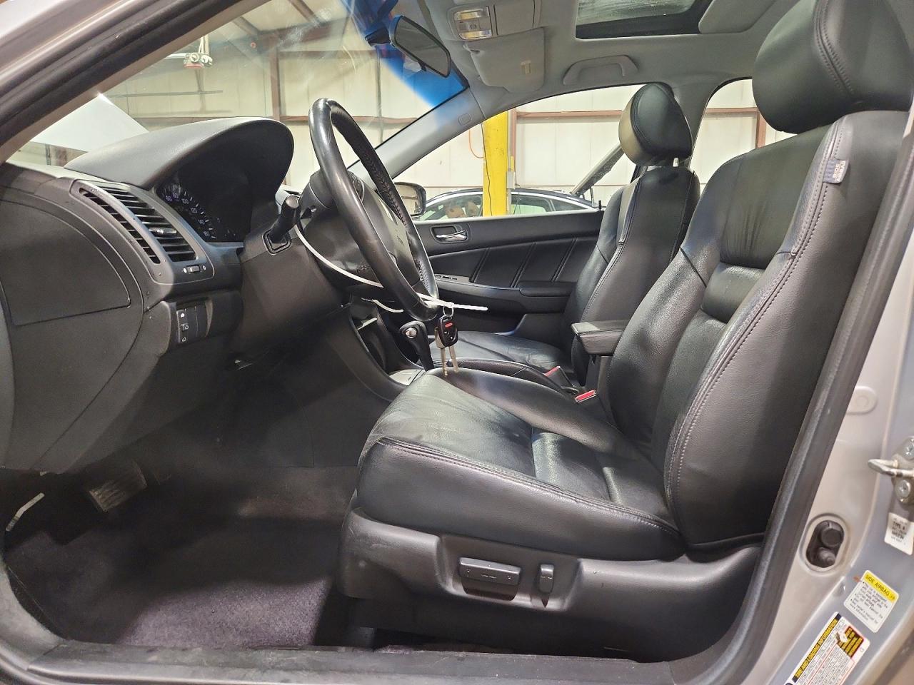 2005 HONDA ACCORD EX photo 19