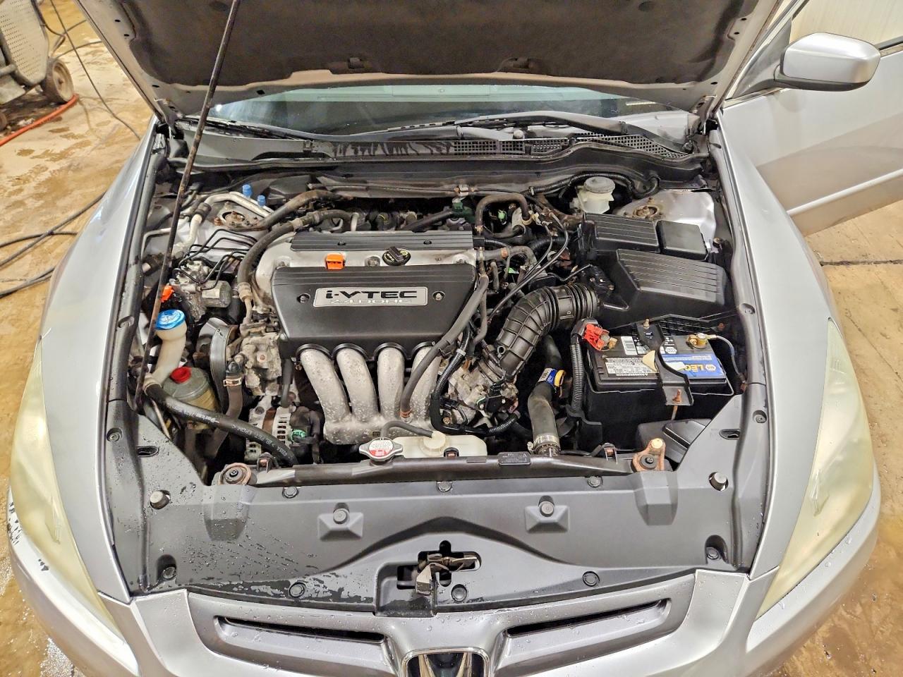 2005 HONDA ACCORD EX photo 31