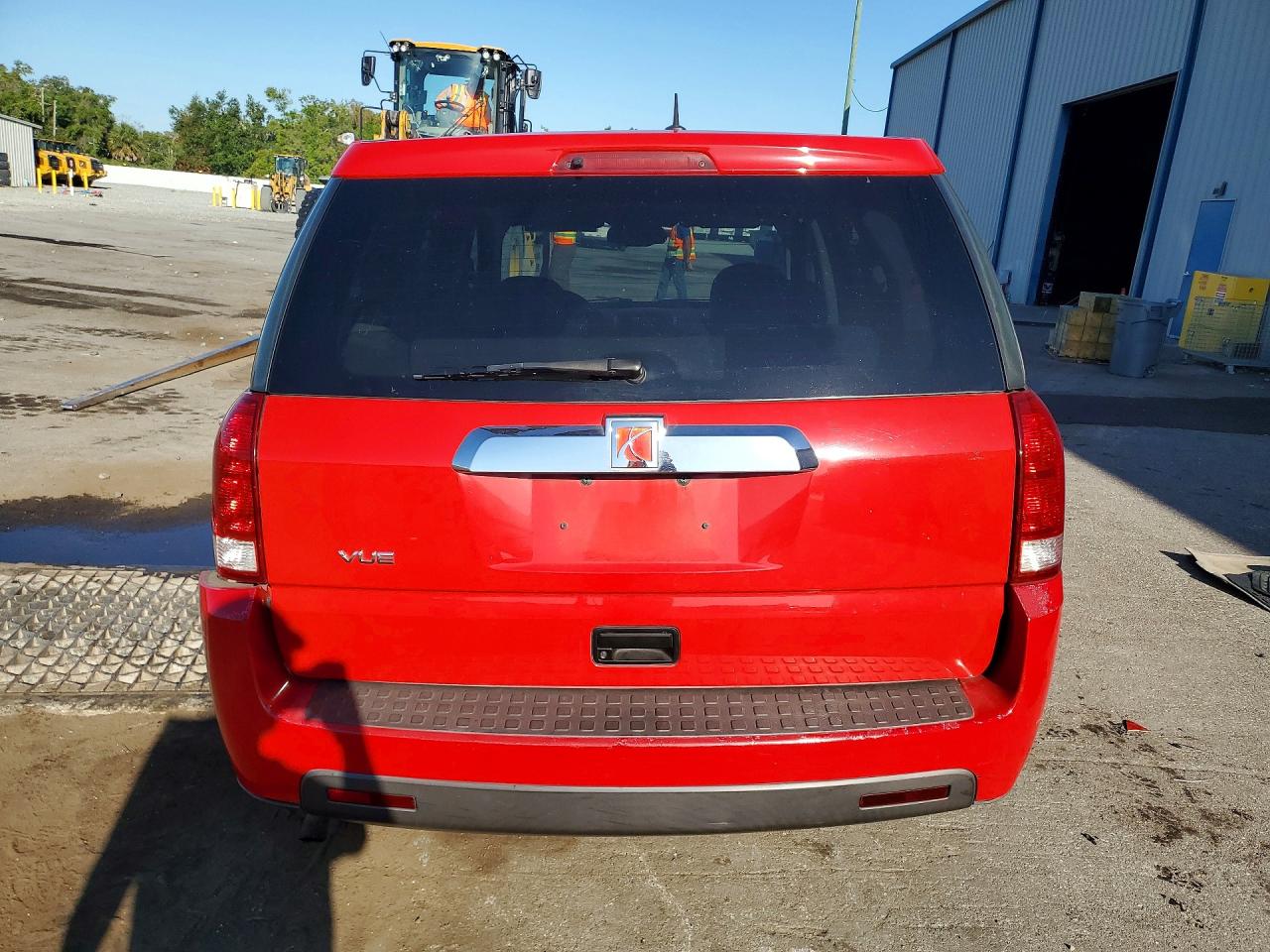 2006 SATURN VUE photo 16